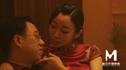 Massagem Teen Asiática XXL